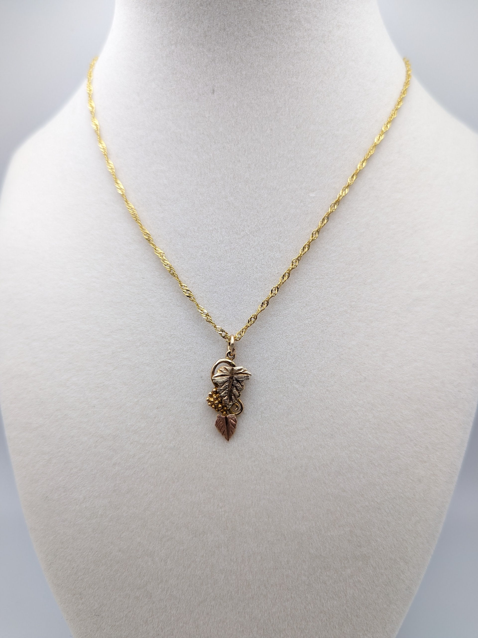 Vintage 10k Black Hills Gold Leaf Vine Pendant, 18k GF Chain - Etsy