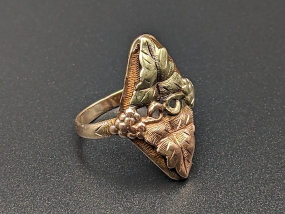 Black hills gold rings vintage discount