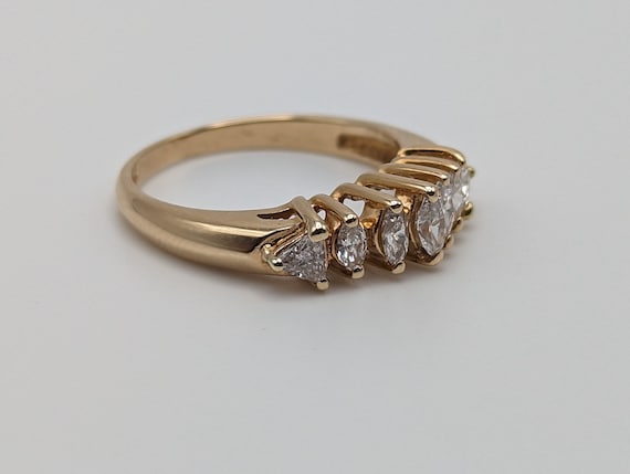 14k Yellow Gold Diamond Wedding Ring. 14k Yellow … - image 8