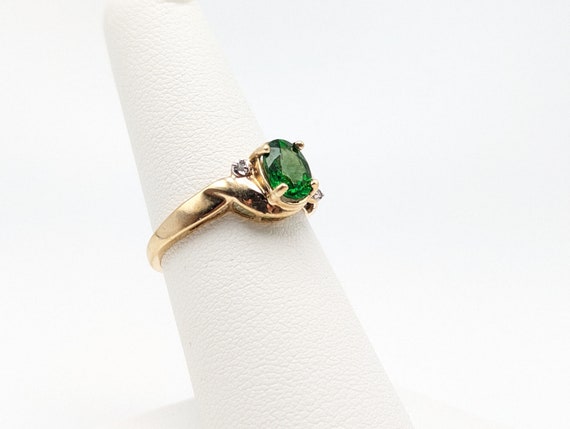 Vintage Green Spinal 10k Diamond Ring. 10k Spinal… - image 9