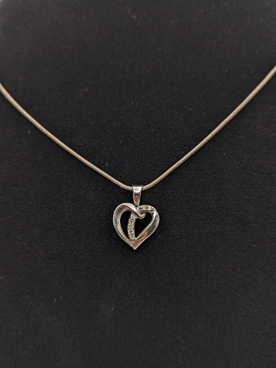 10K White Gold Diamond Heart Pendant. 10k Heart Pe