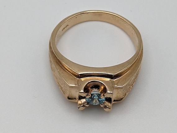 10k Yellow Gold Vintage Swiss Blue Topaz Ring. 10… - image 8