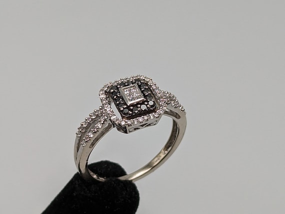 14k White Gold Double Band Black Diamond Halo Eng… - image 1