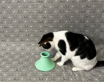 Small Cat Treat Dispenser Toy – 3D Printed Compact Puzzle Feeder for Cats