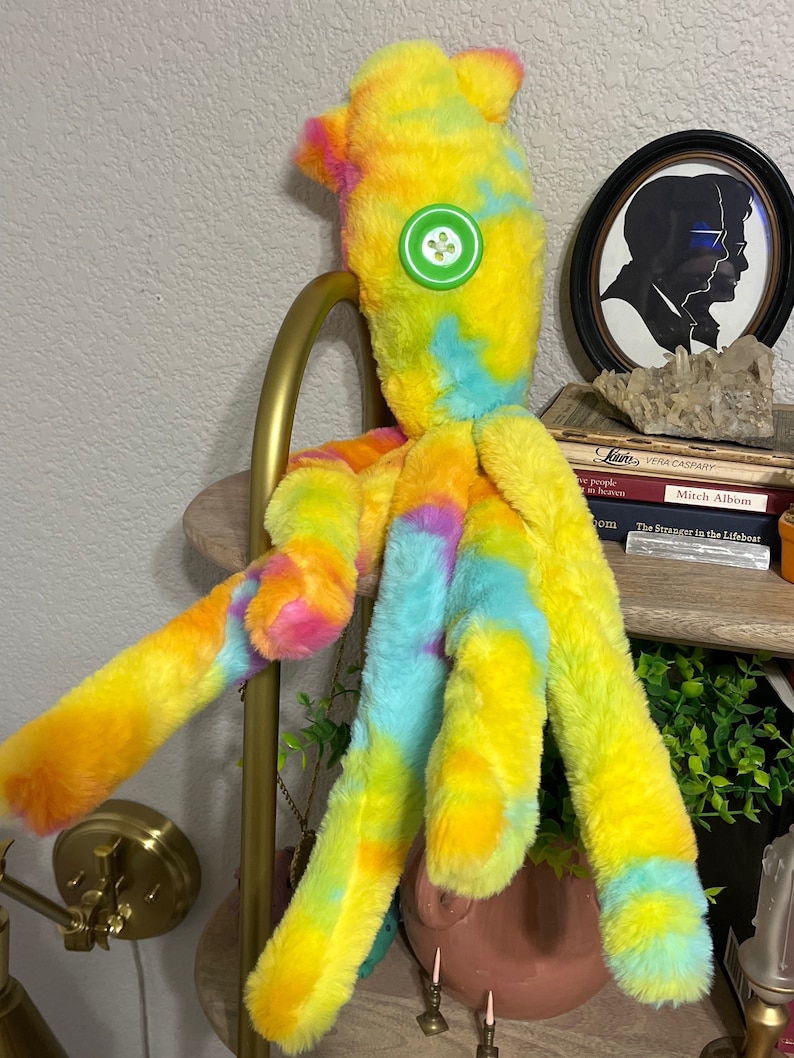 Fuzzy Handmade themed Coraline Squid image 3
