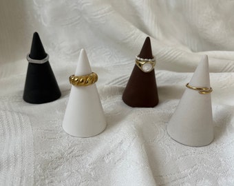 keraliv I 2x Ringhalter I aus Keramikpulver I in weiß, schwarzgrau, braun und beige