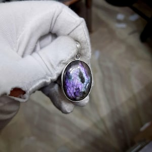 Natural Purple Labradorite Stone Pendant 925 Sterling Silver Pendant  Statement Pendant Gift Jewelry for Wife Girlfriend Mom Daughter