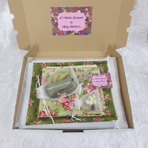Complete sewing kit for the "Green Flowers" vanity toiletry bag, with carrying handle from "L'Atelier Enchanté de Mary Bobine's"