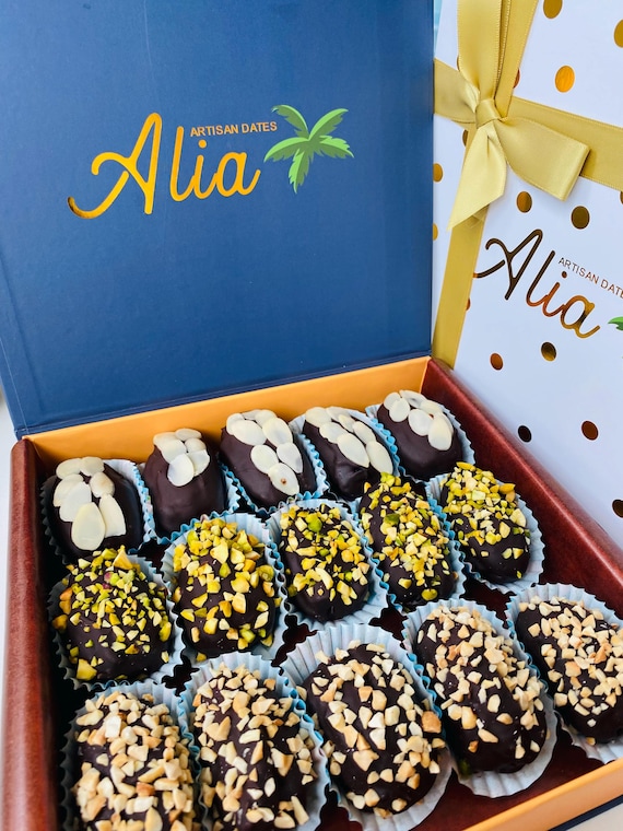 Chocolate Covered Kunafa Dates - Luxury Dates Inspired by Dubai, Arabic Sweets, Halal, Gift Box, Vegan, 15 Pieces, Best Gift for Loved Ones