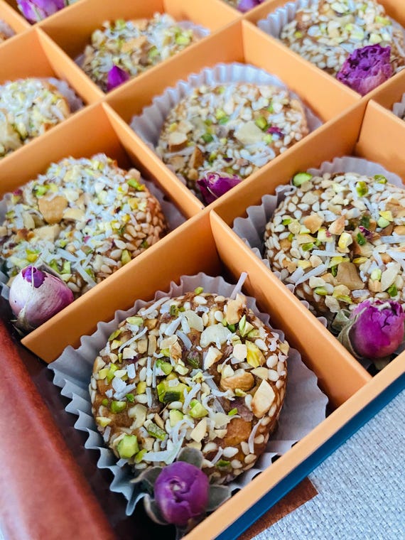 Crushed Medjool Date Bites, mixed with nuts, healthy snack, rich in fiber, birthday, party, perfect gift, wedding favors, baby shower !!