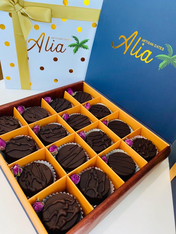 Premium Medjool date paste mixed with nuts dipped in chocolate, Gourmet Treat, Handmade, Natural Sweet, Vegan Dessert sweet, Gift Box Ready