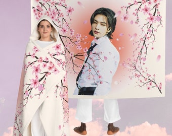 Stray Kids Seungmin Hooded Fleece Blanket | SKZ | STAY | 5-star