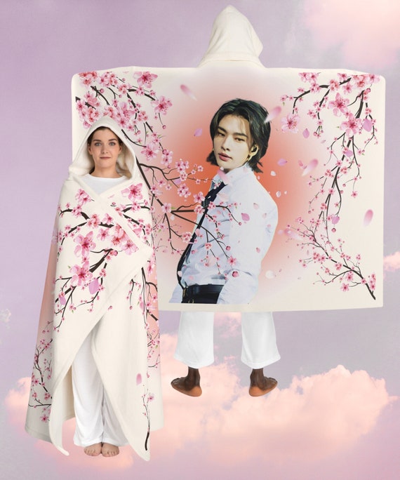 Stray Kids Hyunjin Hooded Fleece Blanket | SKZ | STAY | 5