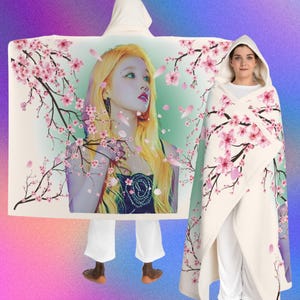Polaire à capuche Yuqi I-DLE | Étourdissement | (G)-Idle | Pays Imaginaire | Fabriqué par des fans | Kpop | Cadeau | K-pop | Esthétique | Décontractée | Signaler J&#39;aime | KCON