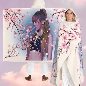 Polaire à capuche I-DLE Minnie | Étourdissement | (G)-Idle | Pays Imaginaire | Fabriqué par des fans | Kpop | Cadeau | K-pop | Esthétique | Décontractée | Signaler J&#39;aime | KCON