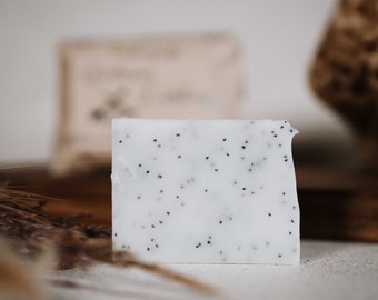 Exfoliating soap - gardener's favorite mini | vegan, poppy seeds as a peeling ingredient, 100% handmade in the Bavarian Forest
