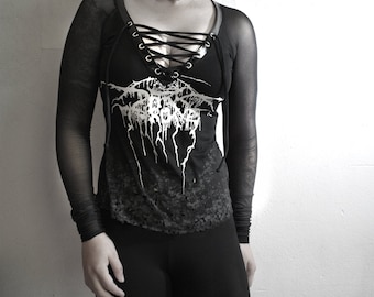 Camiseta Darkthrone con cordones en la parte delantera ⇹ manga larga transparente ⇹ metalizada negra ⇹ Darkthrone