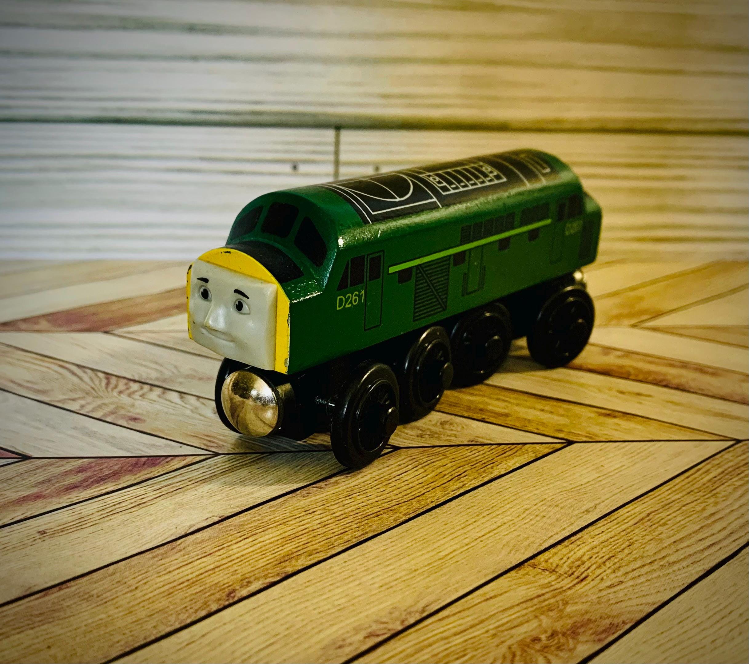 Thomas Wooden Railway - #D261 “the Diesel” (1998) - Etsy