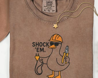 Funny Electrician Unisex T-shirt, Humorous Electrician Apparel, Animal Lover Gift, Unisex Graphic Tee, Lightweight Cotton