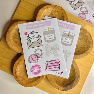 Feuille d'autocollants aux vibrations esthétiques propres aux filles. Feuilles d'autocollants roses et beiges simples et minimalistes pour filles. Stickers écolière et étudiant
