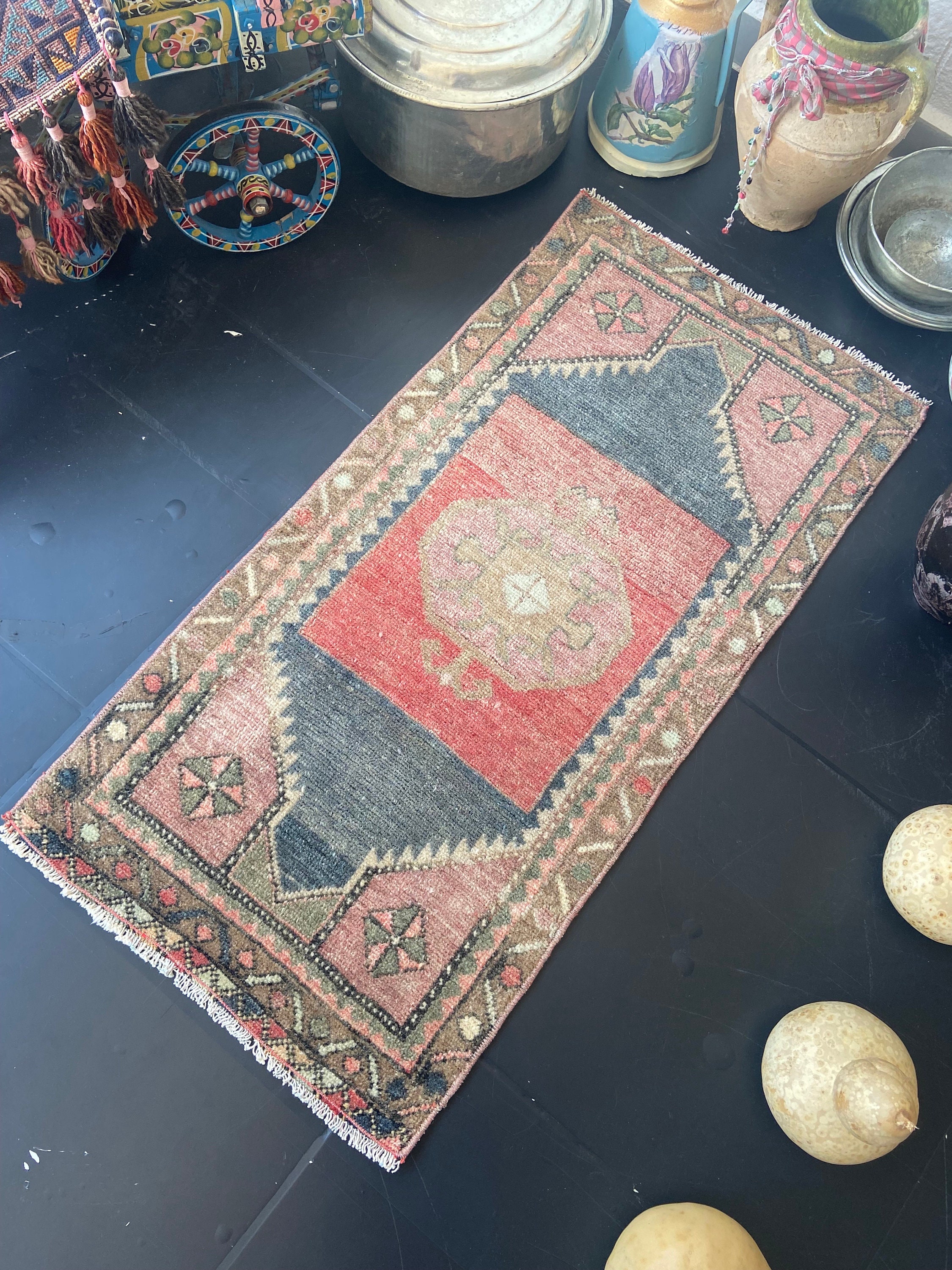 Red Vintage Rug Bohemian Bathroom Mat Red Boho Rug Mini - Etsy