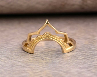 Anillo de corona de oro Anillo de corona simple Anillo princesa Anillo de corona minimalista Anillo de tiara Anillo de reina Banda de oro delicada Anillo de apilamiento Anillo vermeil de oro