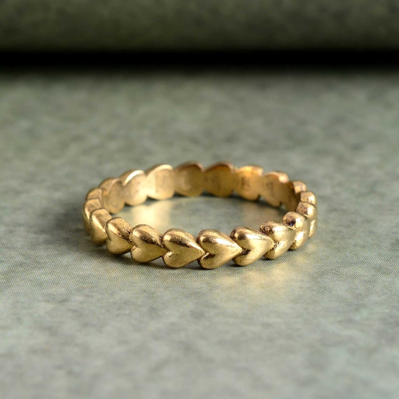 Medium Heart Ring-Gold main image 0