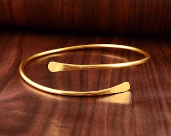 Minimalist Gold Simple Arm Band , Upper Arm Cuff , Arm Band , Upper Arm Jewelry , Arm Bracelet