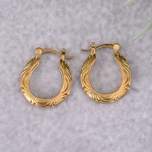 Mandala minimalist hoop earrings, huggie earrings, solid silver, gold hoop earrings, women's gift, boho earrings, boho earrings
