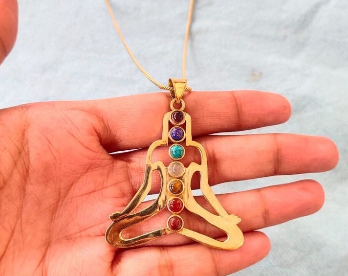 Collier yoga, collier symbole yogi spirituel, breloque déesse yoga, collier méditation, pendentif chakra, cadeau pour elle