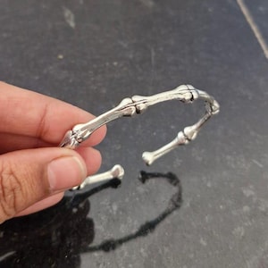 Vivienne westwood skeleton bracelet - Etsy 日本