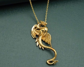 Gold Minimalist Dragon Pendant Necklace, Dragon Necklace, Animal Necklace, Fantasy, Flying Necklace, Gift for her