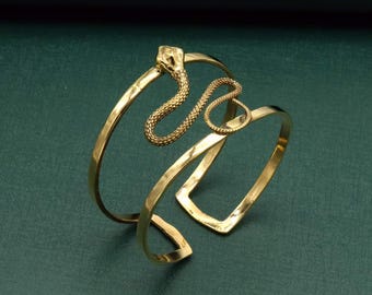 Bracelet Serpent Argenté - Deux Têtes De Serpent, Ouverture Par Dépliage - 6.5 X 6 Cm - Occasion