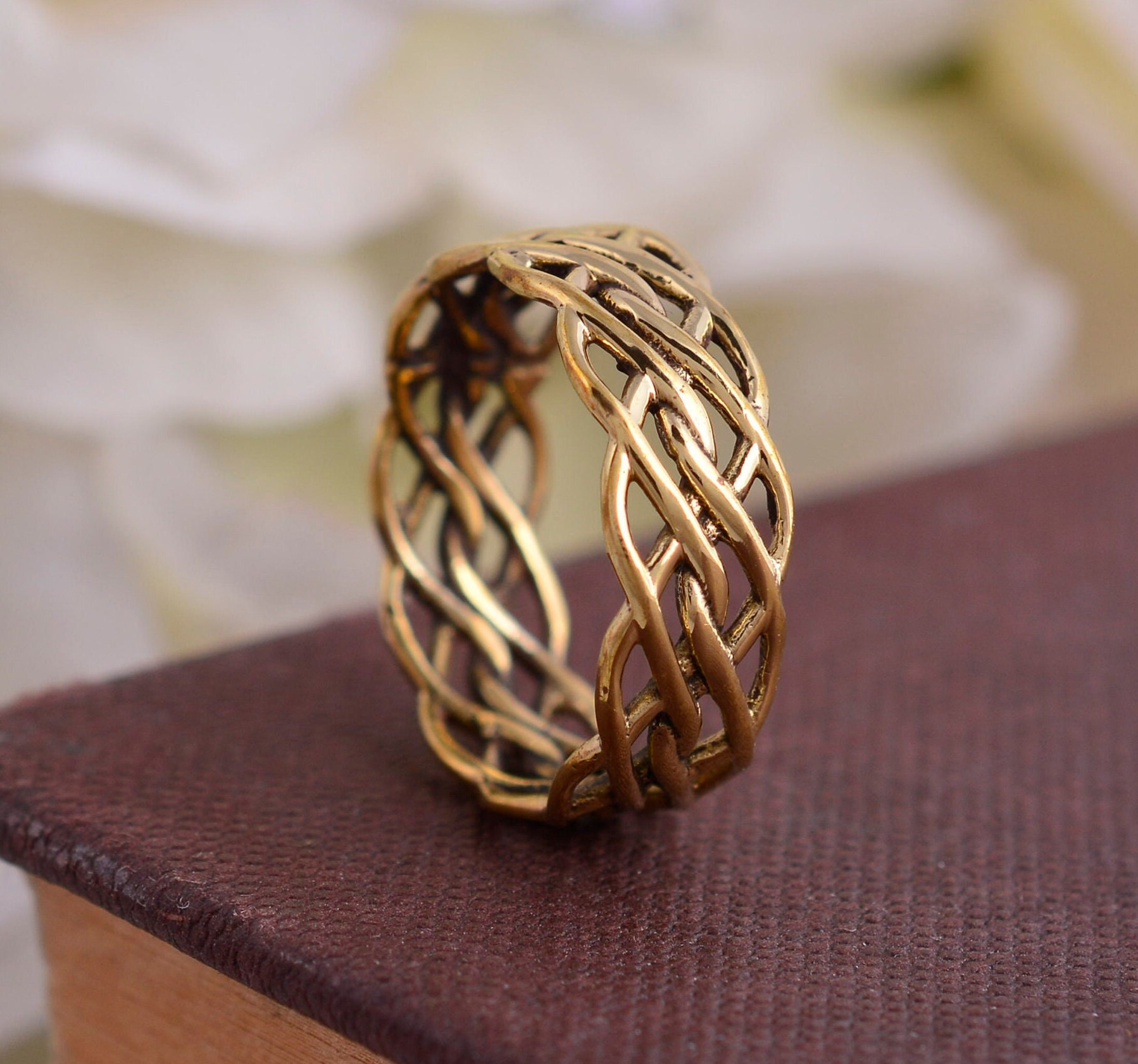 Gold Celtic Ring, Handmade Ring, Brass Ring, Thumb Band, Celtic Band, Gift for her, Ring for women, Celtic Knot Ring, Celtic