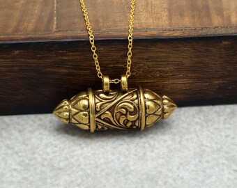 Big Secret box, Prayer box, Ethnic pendants, Amulet pendent, Vintage Indian box, Indian Tavis amulet container, Brass pendants