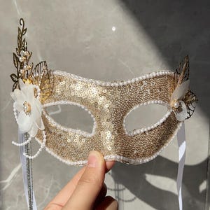 Gold Butterfly Tassel Masquerade Mask - Women&#39;s Elegant Ball Mask, Venetian Style Party Mask, Lace Costume Accessory