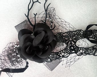 Zwart kanten bloemenfeestmasker | Luxe gotisch masker | Maskerademasker | Halfgelaatsmasker | Handgemaakte kantdecoratie-een cadeau voor hem-masker-prom-masker
