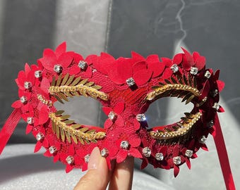 Luxury Red Feather Mask – Must Have for Halloween/Masquerade/Wedding Party! Handmade!Prom mask - Christmas gift - a present for him