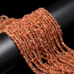 Perline di pietra preziosa con chip non tagliati di pietra solare marrone naturale, perline di pepite grezze e grezze lisce, perline di chip non tagliate minuscole di pietra solare di alta qualità da 36"