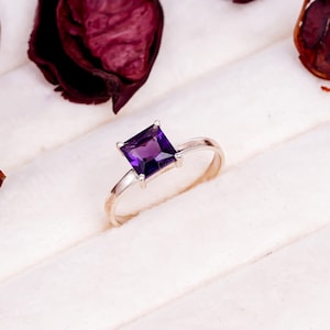 Princess Cut Amethyst Ring • February Birthstone Ring • Dainty Purple Gem Ring • Sterling Silver Promise Ring • Gift for Her