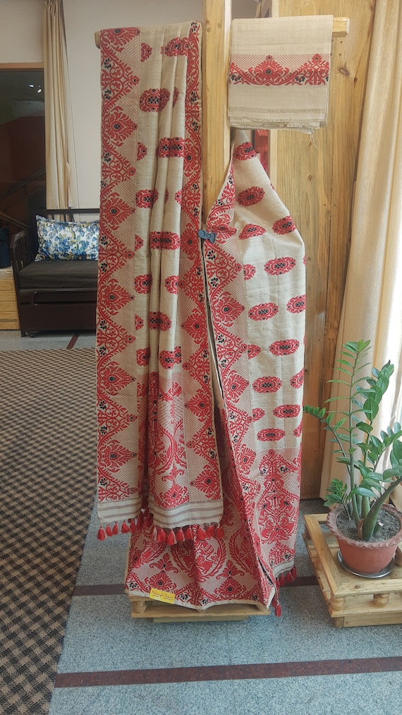 Muga mekhela chador 2025