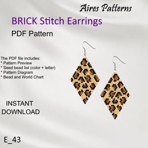 Peut inclure: Un patron PDF pour des boucles d'oreilles BRICK Stitch. L'image montre deux boucles d'oreilles en forme de losange avec un motif léopard. Les boucles d'oreilles sont de couleur beige et marron. Le texte sur l'image indique "TÉLÉCHARGEMENT INSTANTANÉ".