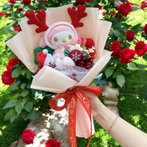 Christmas Plush Flower Bouquet: Handmade Holiday Toy Gift