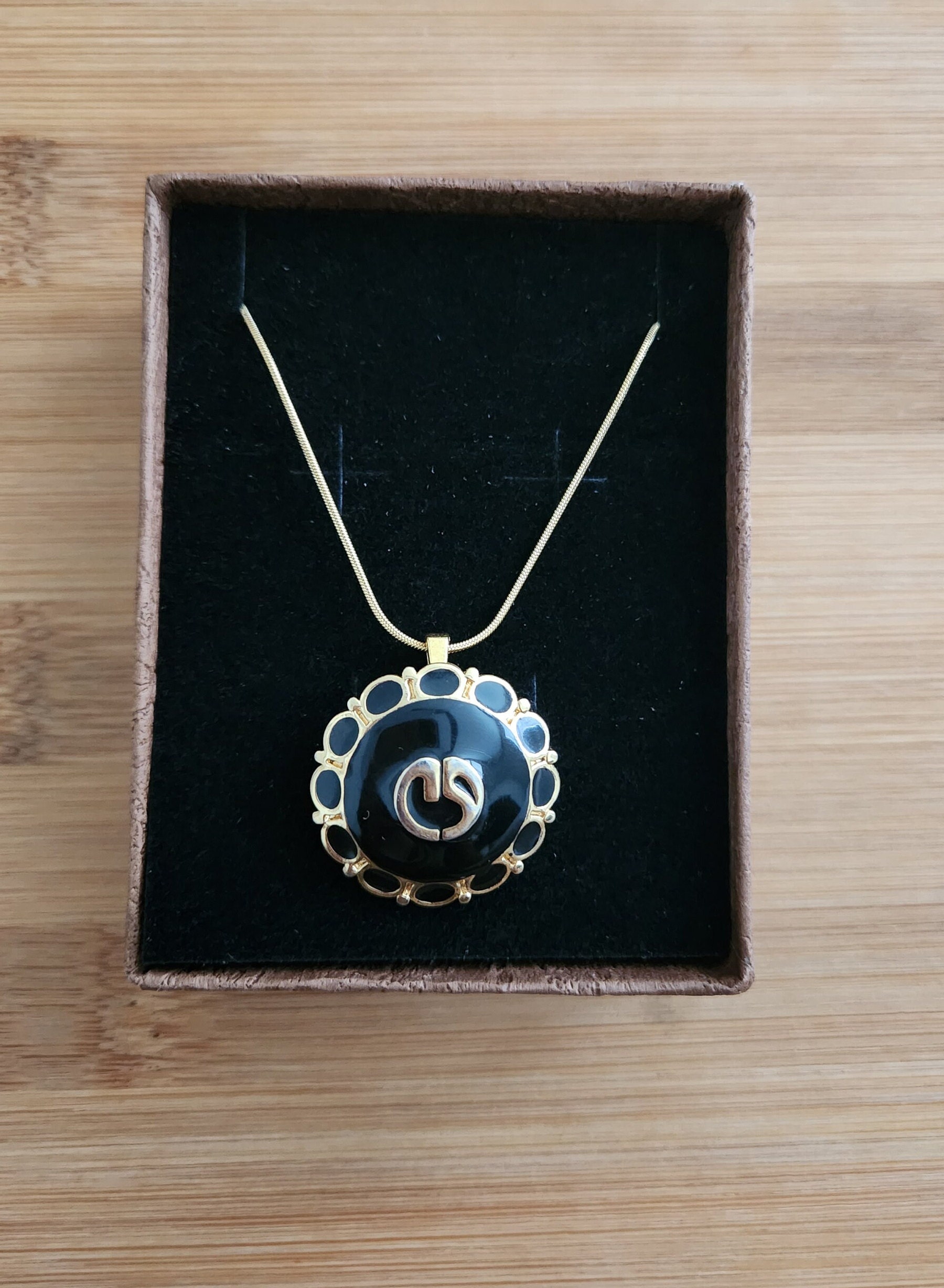 Classic Red Chanel Button Necklace — Blue Blood Metal | Vintage Rings &  Necklaces