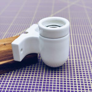Ceramic socket / wall mount for E27 light bulb in black and white image 5