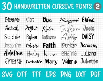 Op de afbeelding: Een digitale download van 30 handgeschreven cursieve lettertypen. De lettertypen worden weergegeven in een raster met de namen van elk lettertype geschreven in het lettertype zelf. De lettertypen zijn allemaal in zwart-wit en bevinden zich op een witte achtergrond met een lichtgrijs raster.
