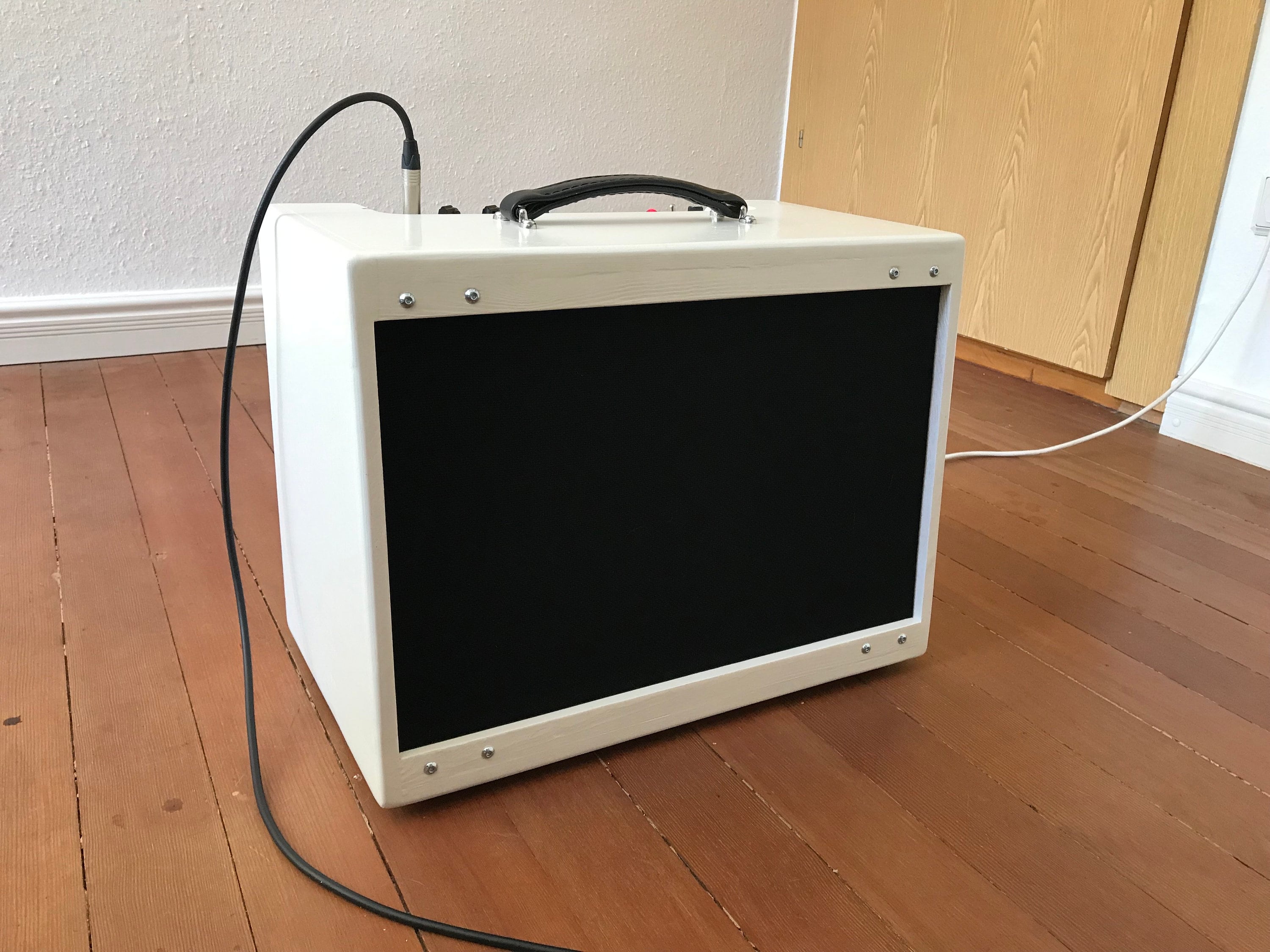 Amplificateur à lampes Fenfer-Style 5E3 Deluxe pour guitare électrique. Amplificateur combiné Jensen AlNiCo