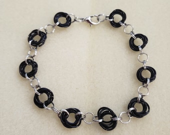 Mobius Flower Chainmail Bracelet
