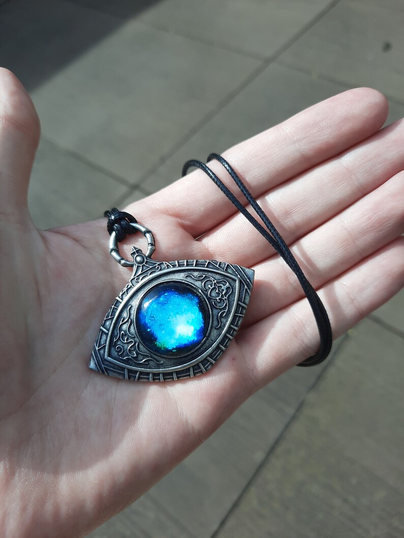 Bloodborne Cosmic Eye Watcher Swordhunter Badge Necklace Etsy
