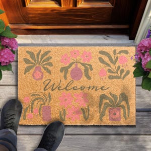 Floral Welcome Mat, Boho Vintage Door Mat, Mid Century Flower Doormat Housewarming Gift, Front Porch Coir Entryway Mat, Retro Floral Rug